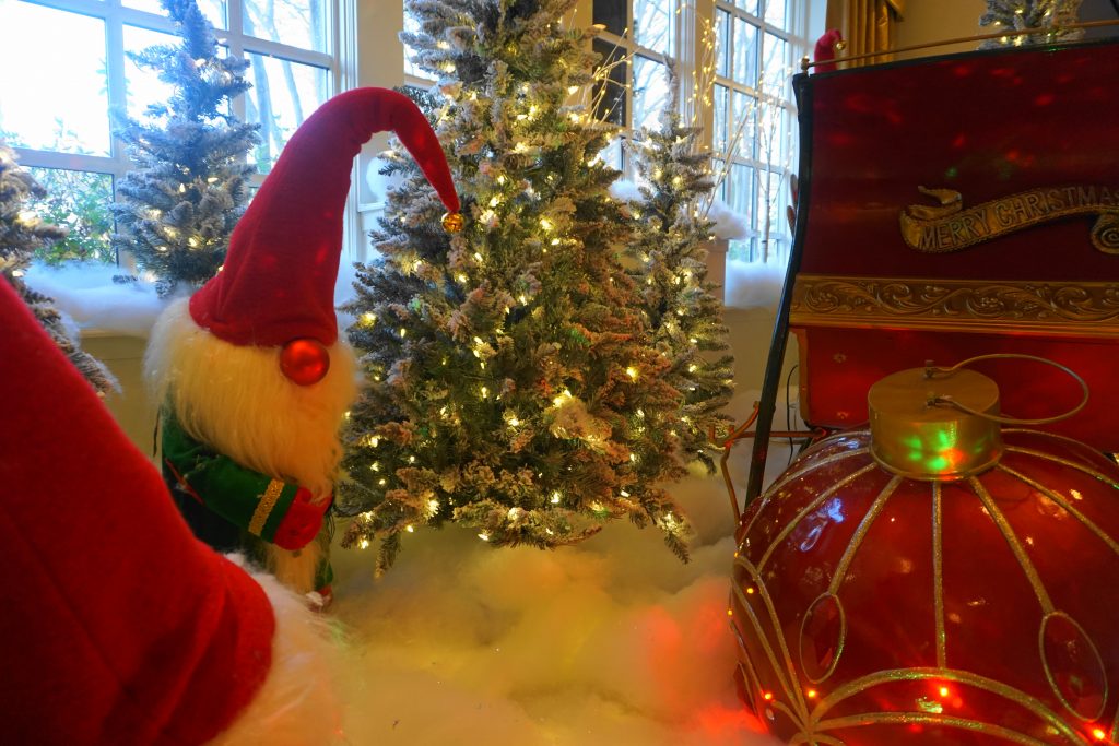 Holiday display